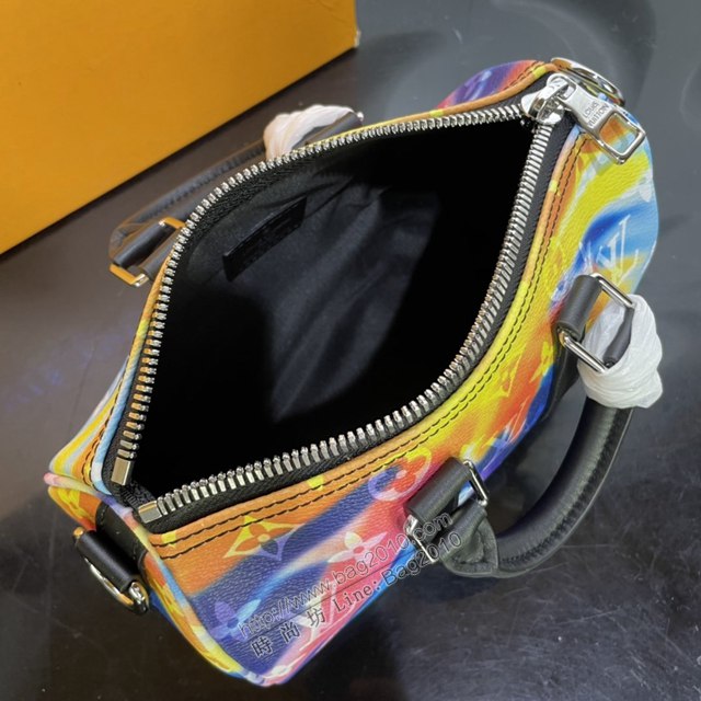 LV專櫃新款包包 路易威登Keepall XS手袋 M45761彩虹 2021秋季系列極光炫彩主題 LV手提肩背斜挎包  ydh4324